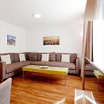 Luxury By Livingdowntown Διαμέρισμα