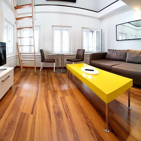 Apartment Luxury By Livingdowntown