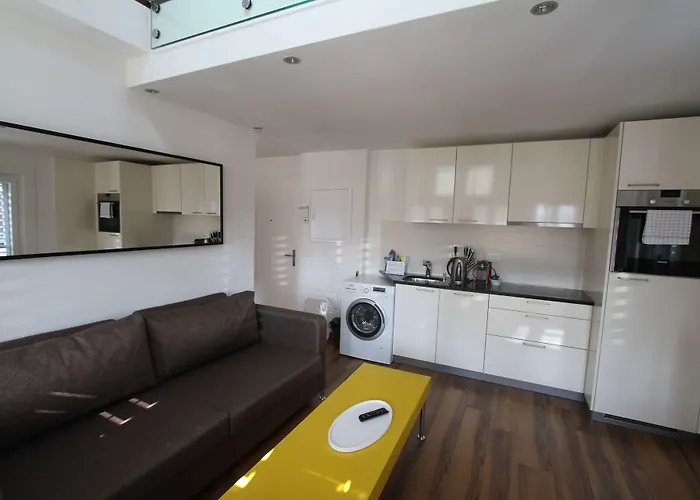 럭셔리 아파트먼트 바이 리빙다운타운