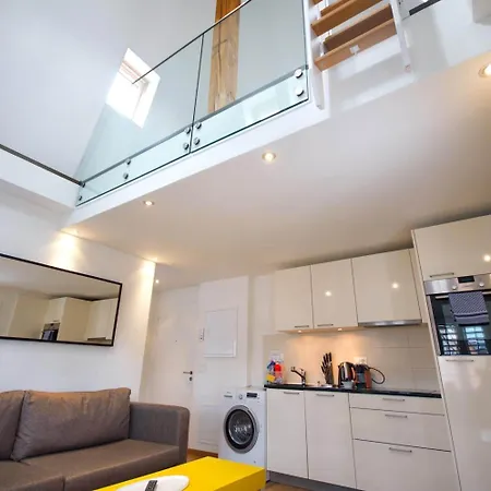 Διαμέρισμα Luxury By Livingdowntown